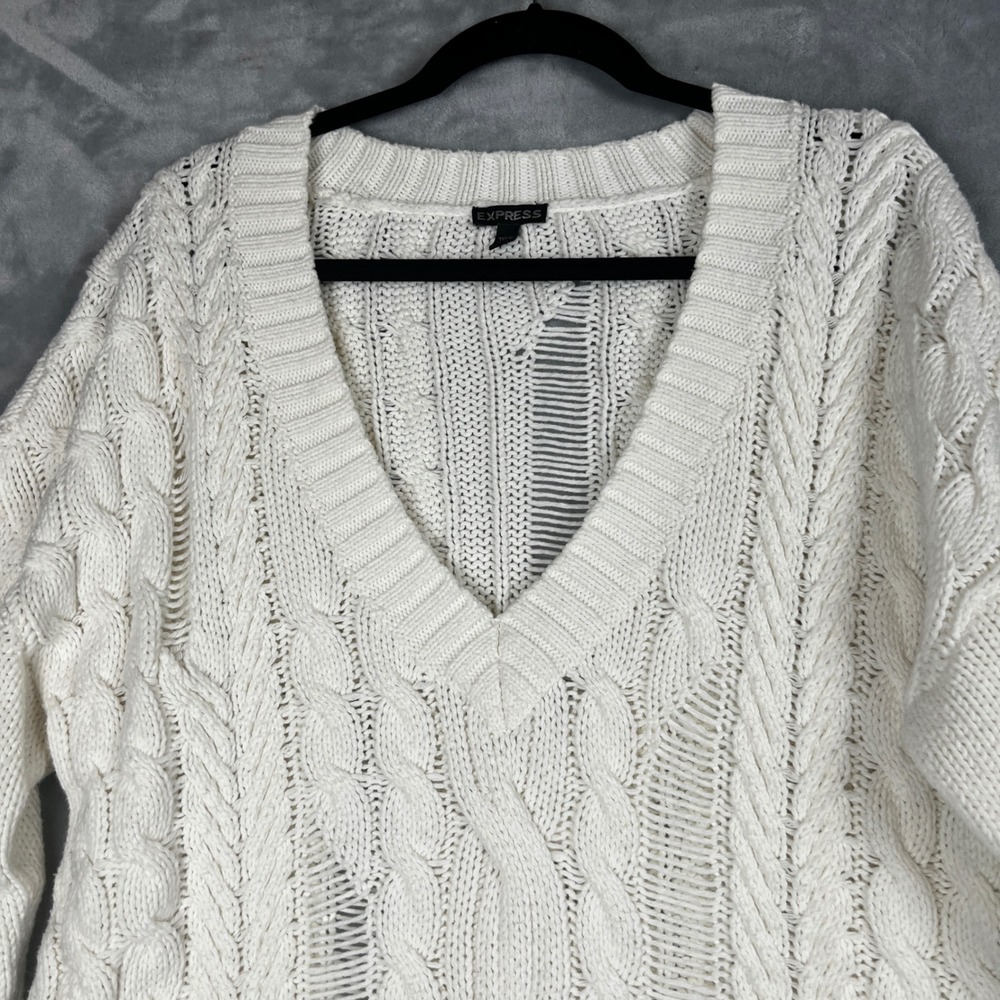 EXPRESS Womens Sweater Cream Cable Knit V Neck Oversized Distressed Medium - Picture 10 of 12